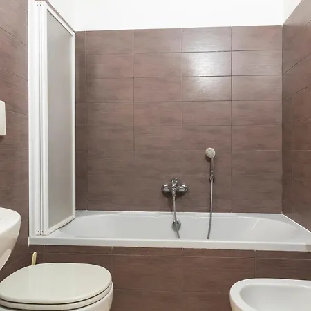 New Close To Linate Airport Salomone 1 ミラノ